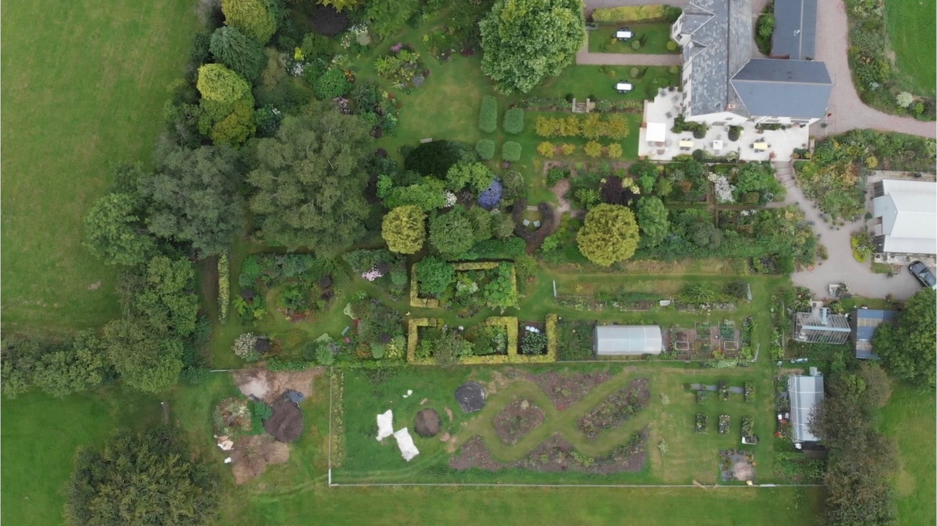 Brand New Garden – Highfield Farm Garden